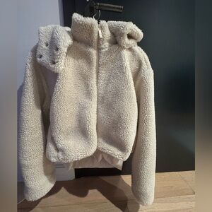 Alo Sherpa jacket, small, Ivory
